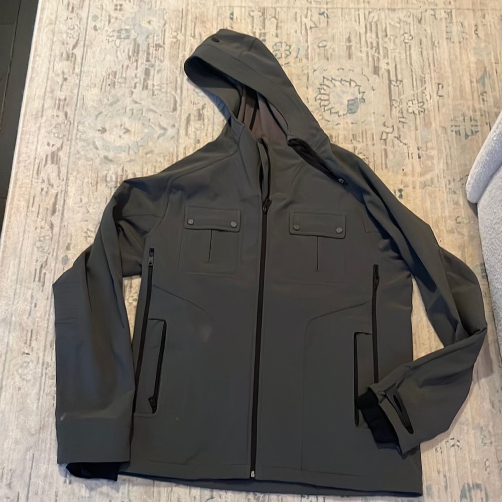 Lululemon men’s jacket